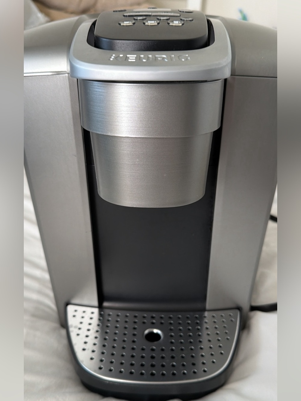 Keurig Elite Coffee Maker in Silver and Black